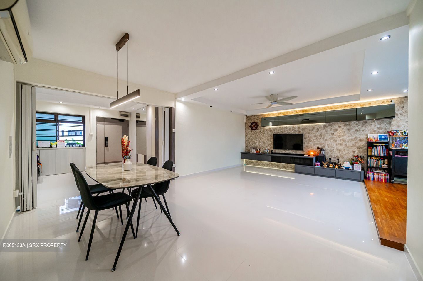 Blk 699A Hougang Street 52 (Hougang), HDB 5 Rooms #527593791